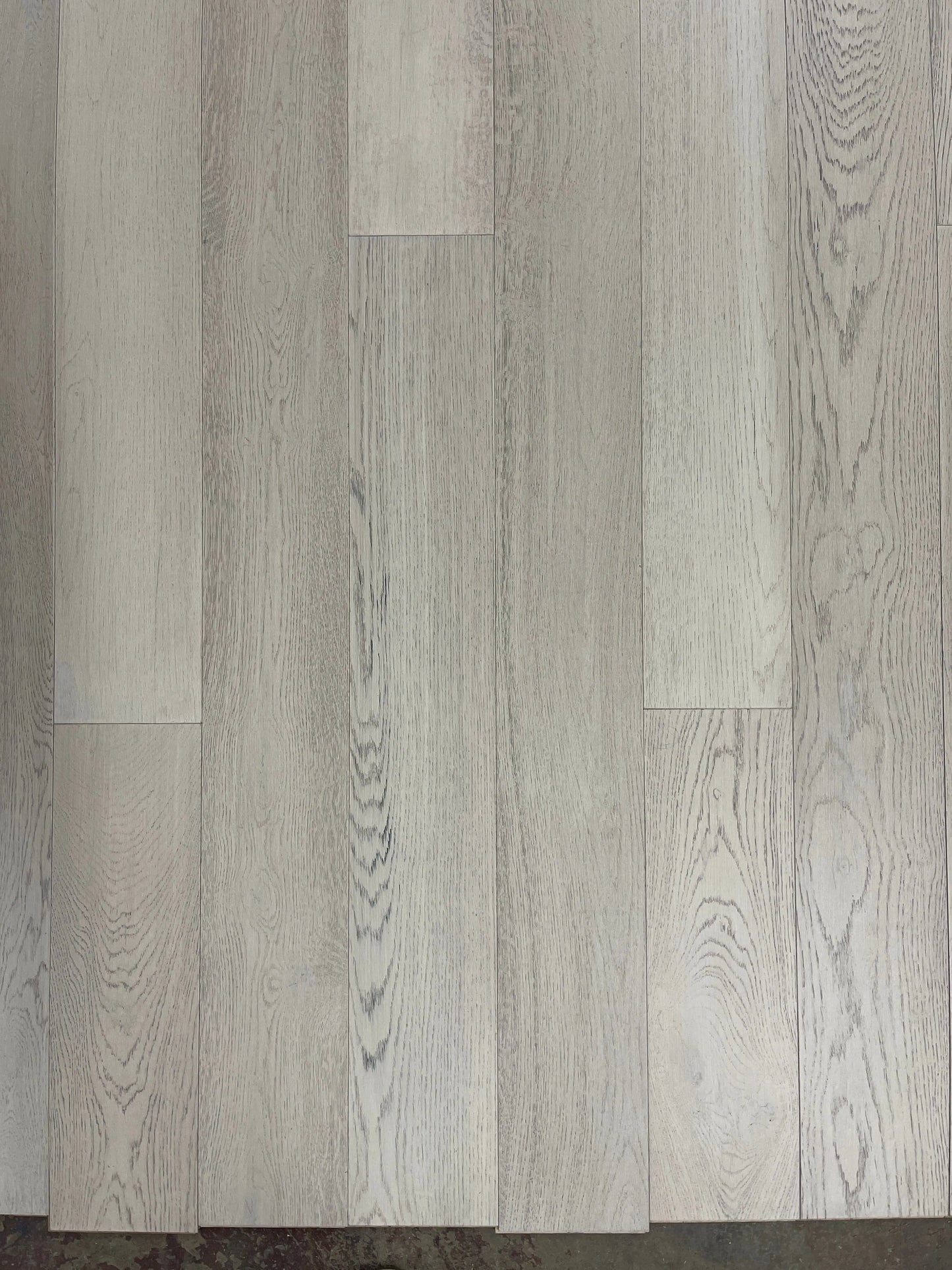 MSW55 Oak Chateau 1/2 x 7-1/2" Hand Scraped Engineered Hardwood Flooring (31.09 sf/ctn) - Call for BEST Price MW floors