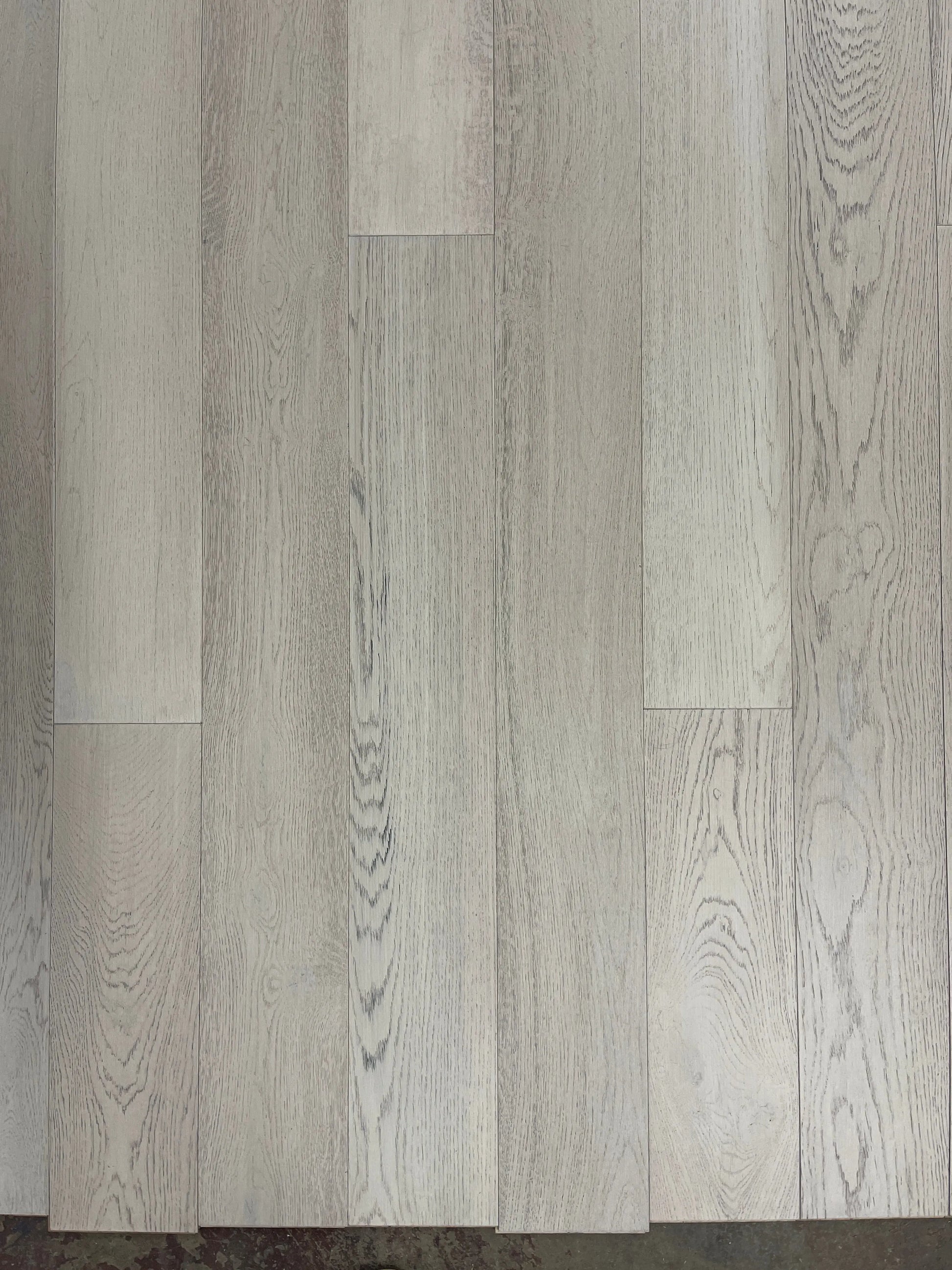 MSW55 Oak Chateau 1/2 x 7-1/2" Hand Scraped Engineered Hardwood Flooring (31.09 sf/ctn) - Call for BEST Price MW floors