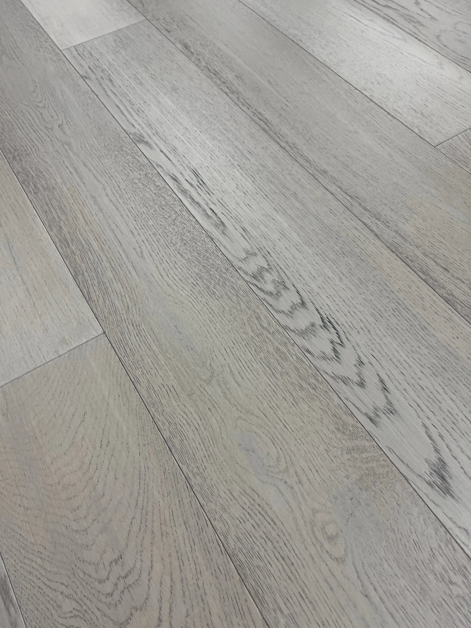 MSW55 Oak Chateau 1/2 x 7-1/2" Hand Scraped Engineered Hardwood Flooring (31.09 sf/ctn) - Call for BEST Price MW floors