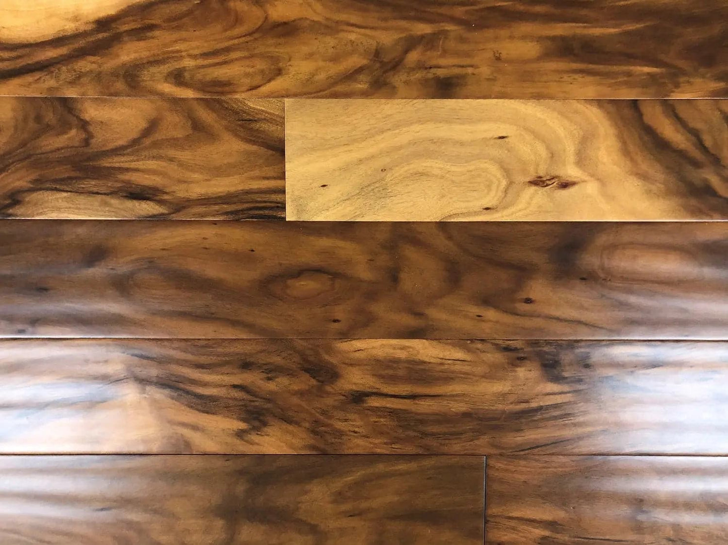 Acacia Natural 1/2 x 5" Hand Scraped Small Leaf Engineered Hardwood Flooring - 34.5 sqft/ctn Elk Mountain