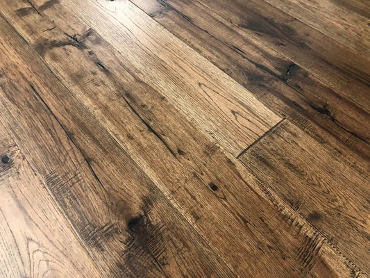 Antique Hickory Kasper 1/2 x 7-1/2" Handscraped Engineered Hardwood Flooring - 34.37 sqft/ctn Elk Mountain