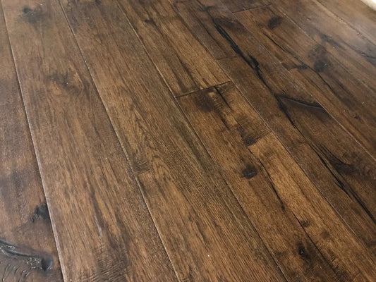 Antique Hickory Toucan 1/2 x 7-1/2" Handscraped Engineered Hardwood Flooring - 34.37 sqft/ctn Elk Mountain