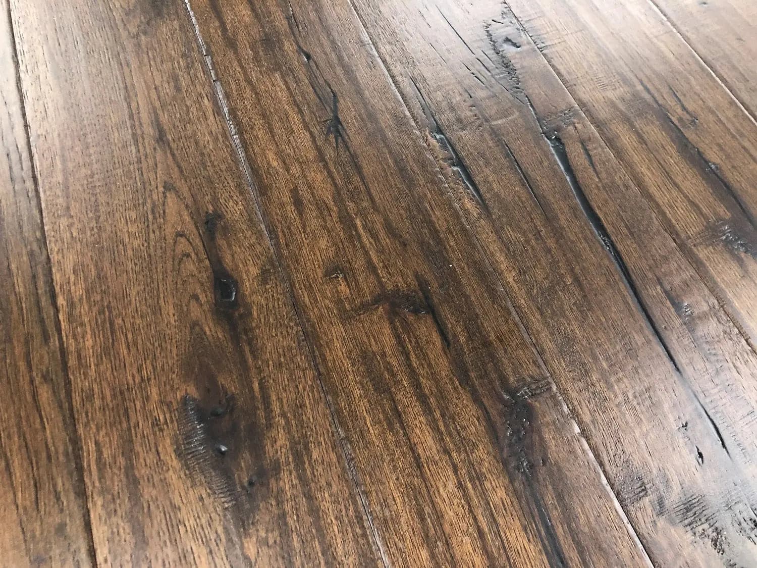 Antique Hickory Toucan 1/2 x 7-1/2" Handscraped Engineered Hardwood Flooring - 34.37 sqft/ctn Elk Mountain