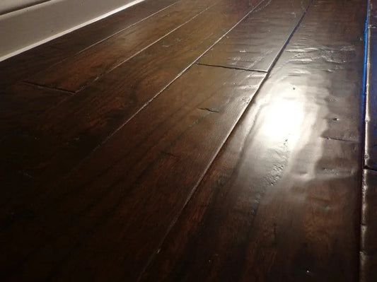 Elm Toast 9/16 x 5" Hand Scraped Engineered Hardwood Flooring - 26.05 sqft/ctn Elk Mountain
