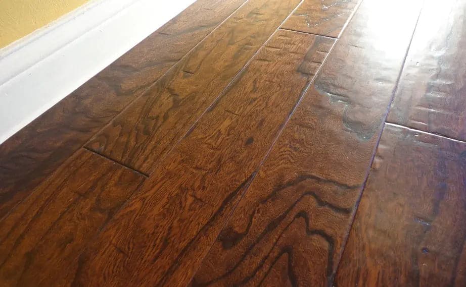 Elm Tobacco 9/16 x 5" Hand Scraped Engineered Hardwood Flooring - 26.05 sqft/ctn Elk Mountain