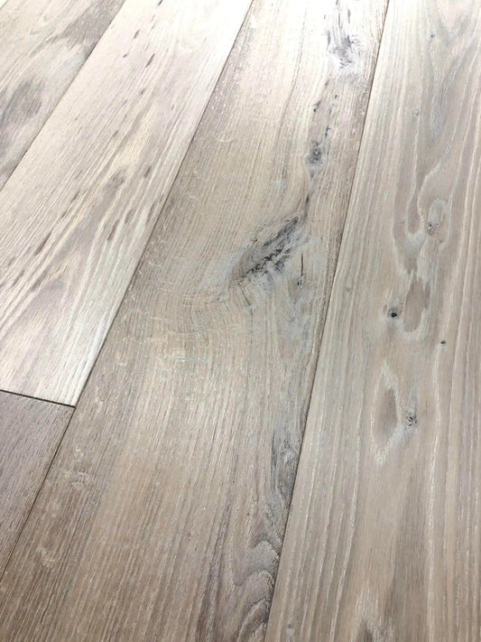 Oak Rose 1/2 x 7-1/2" Wire Brushed Engineered Hardwood Flooring - 31.09 sqft/ctn Elk Mountain