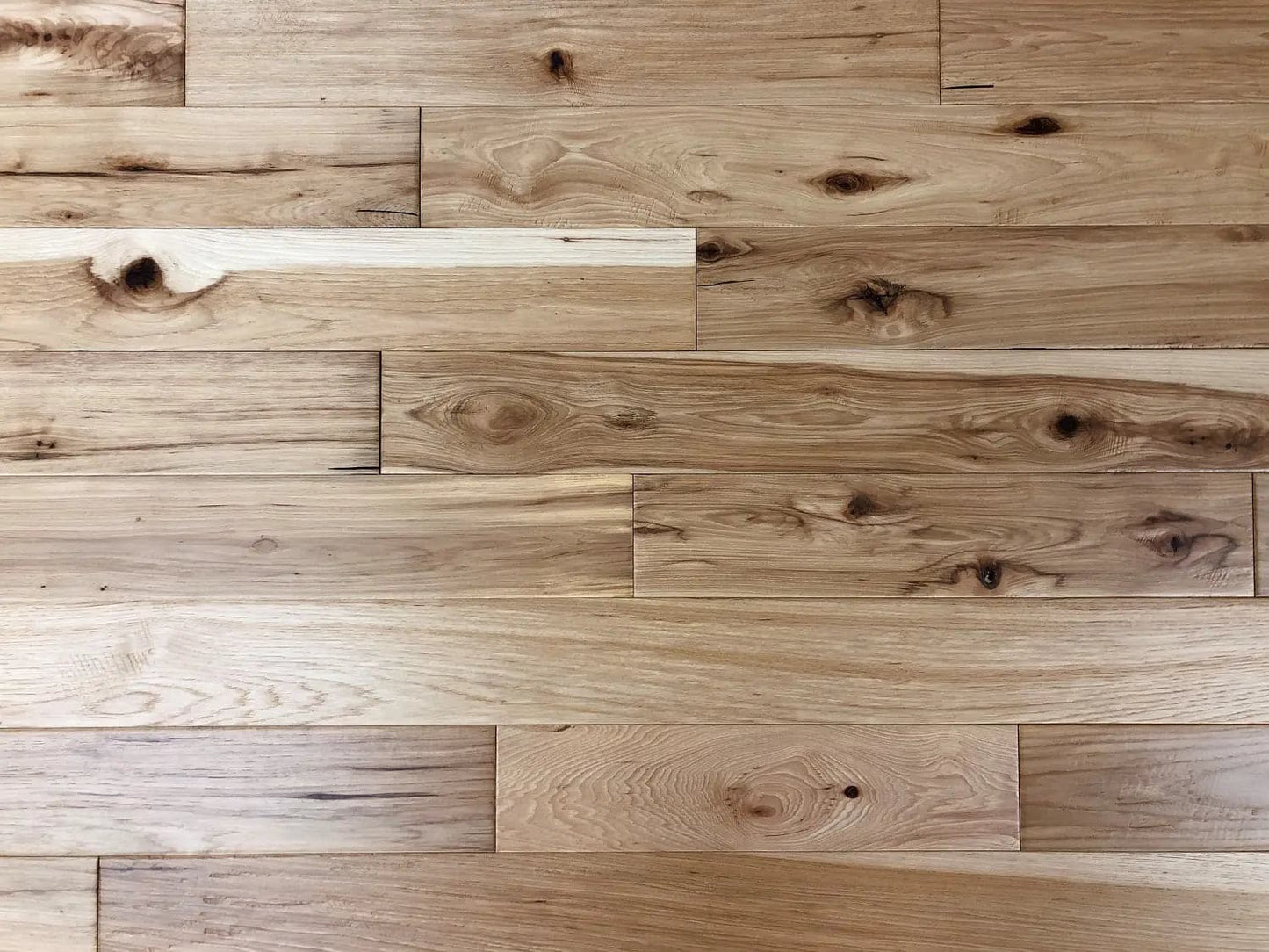Sawmill Hickory Natural 3/4 x 4-3/4" Wire Brushed Solid Hardwood Flooring - 23 sqft/ctn Elk Mountain