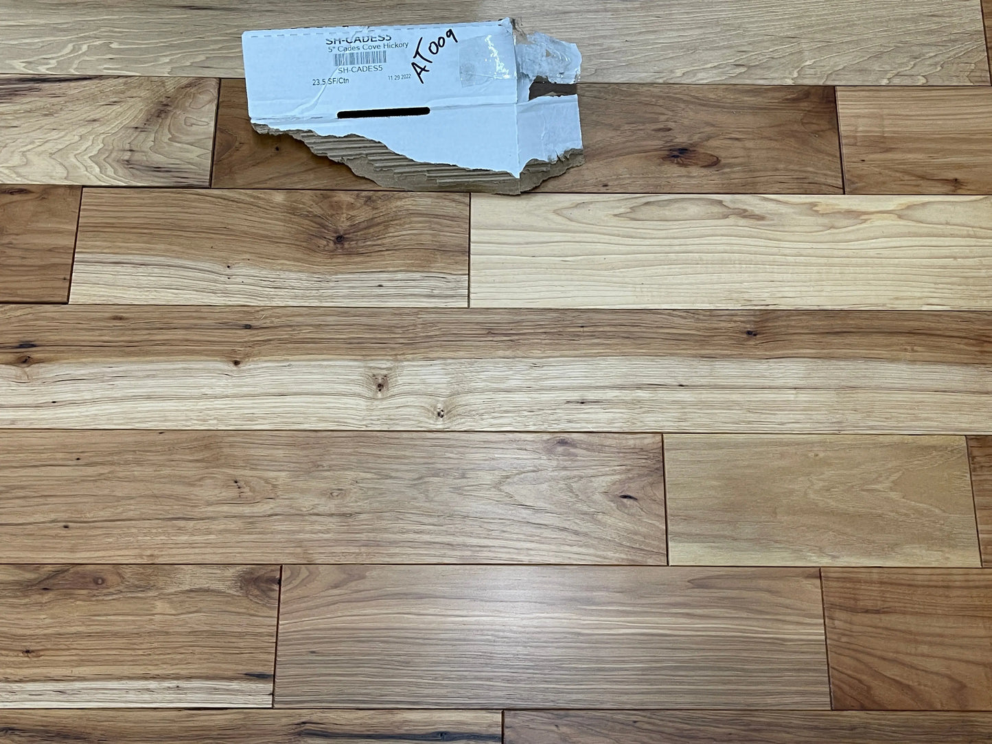 AT009 Hickory Cove Solid & Engineered Hardwood Flooring Beasley