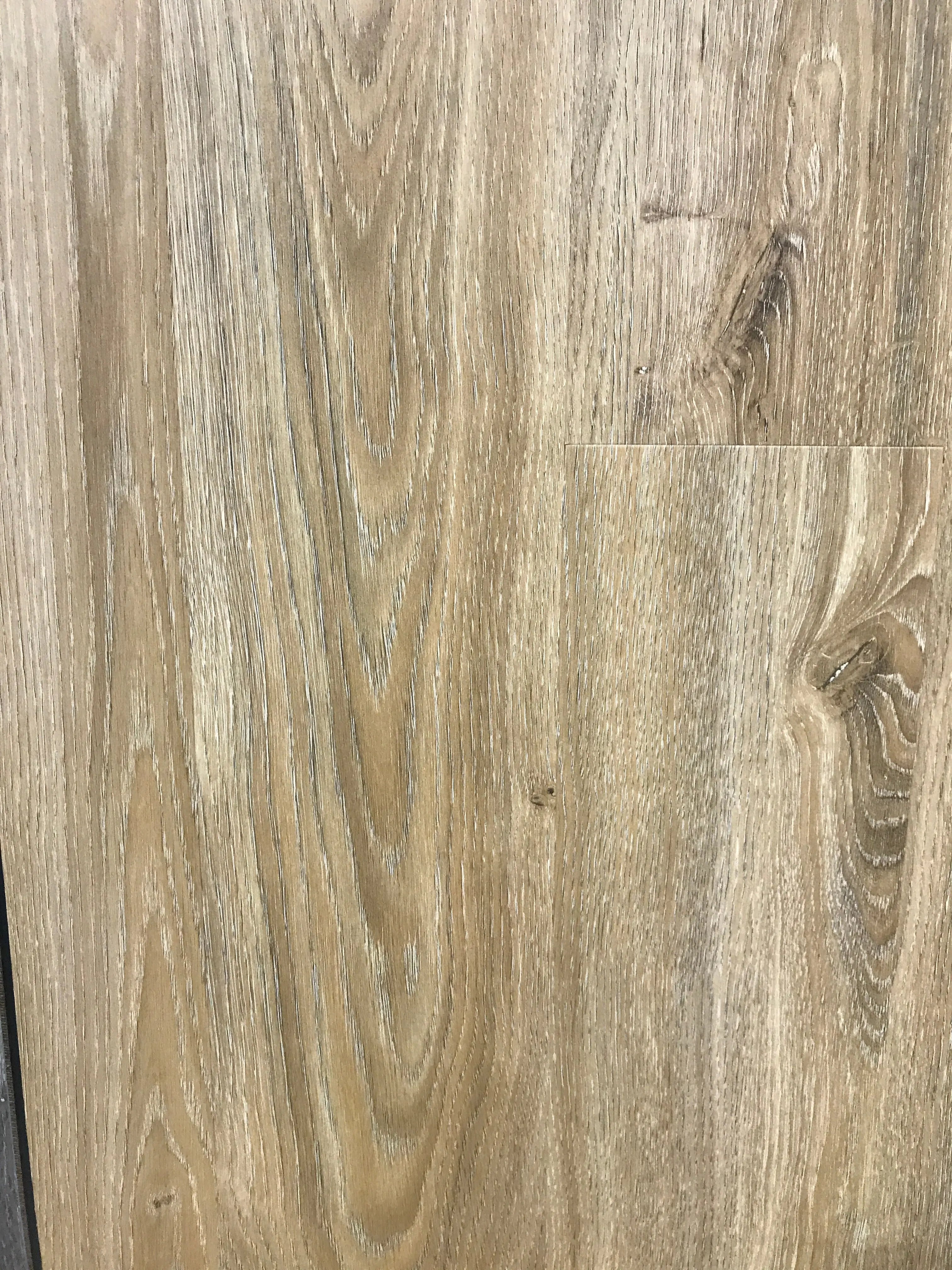 Oak Wagon Wheel Flooring | SUPERCore Xtreme SPC Planks | WeShipFloors
