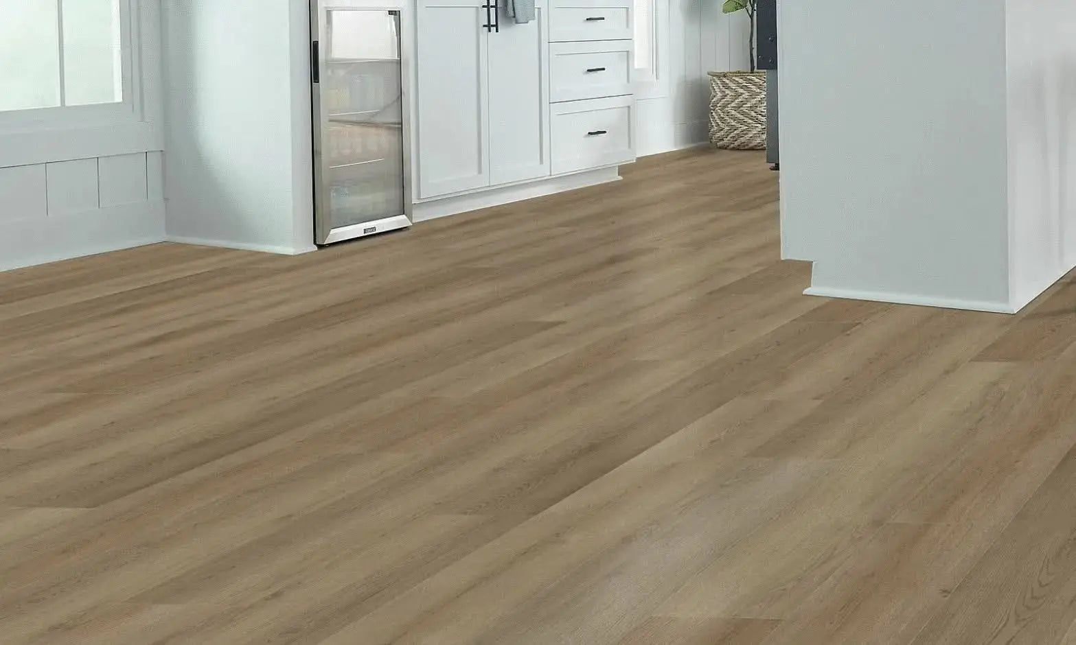 SDS04-852 Mohawk Vinyl SolidTech Covington Falls Chestnut (Copy) Mohawk