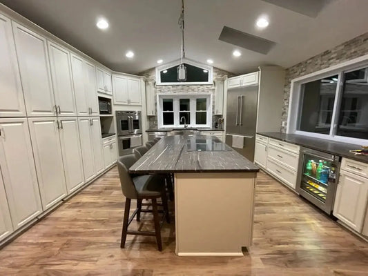 SPC006X SUPERCore Xtreme Solitude 6mm x 7" x 60" Waterproof Rigid SPC Plank (29.74 sf/ctn) supercorefloors