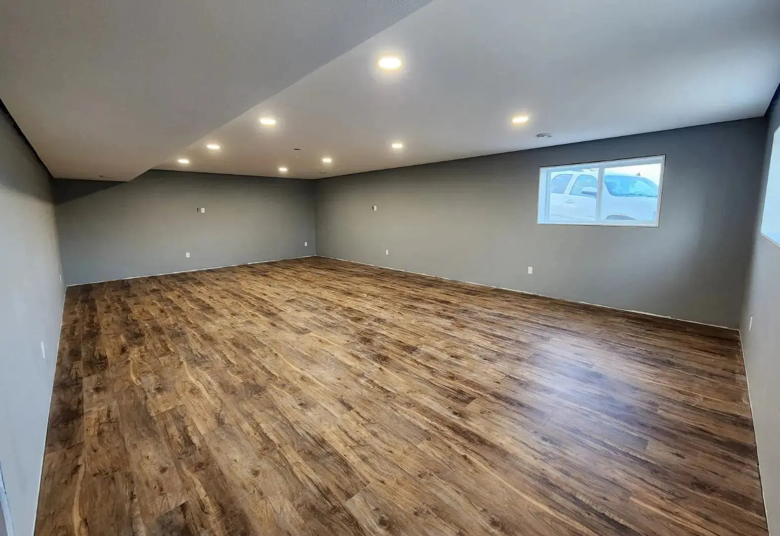 SUPERCore Xtreme Solitude 6mm x 7 x 60" SPC006X Waterproof Rigid Plank Flooring 29.74sf/ctn supercorefloors