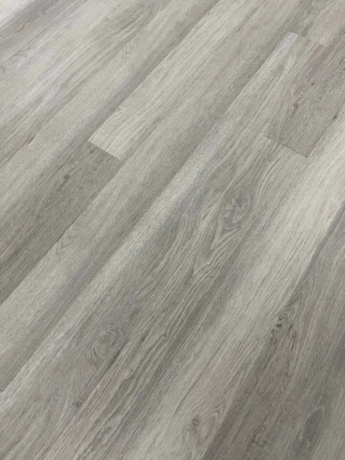 SPC033XP SUPERCore Xtreme Traditions Bay Breeze 8mm x 4.5" x 72" Waterproof Rigid SPC Plank (15.15 sf/ctn) - Coming Soon supercorefloors