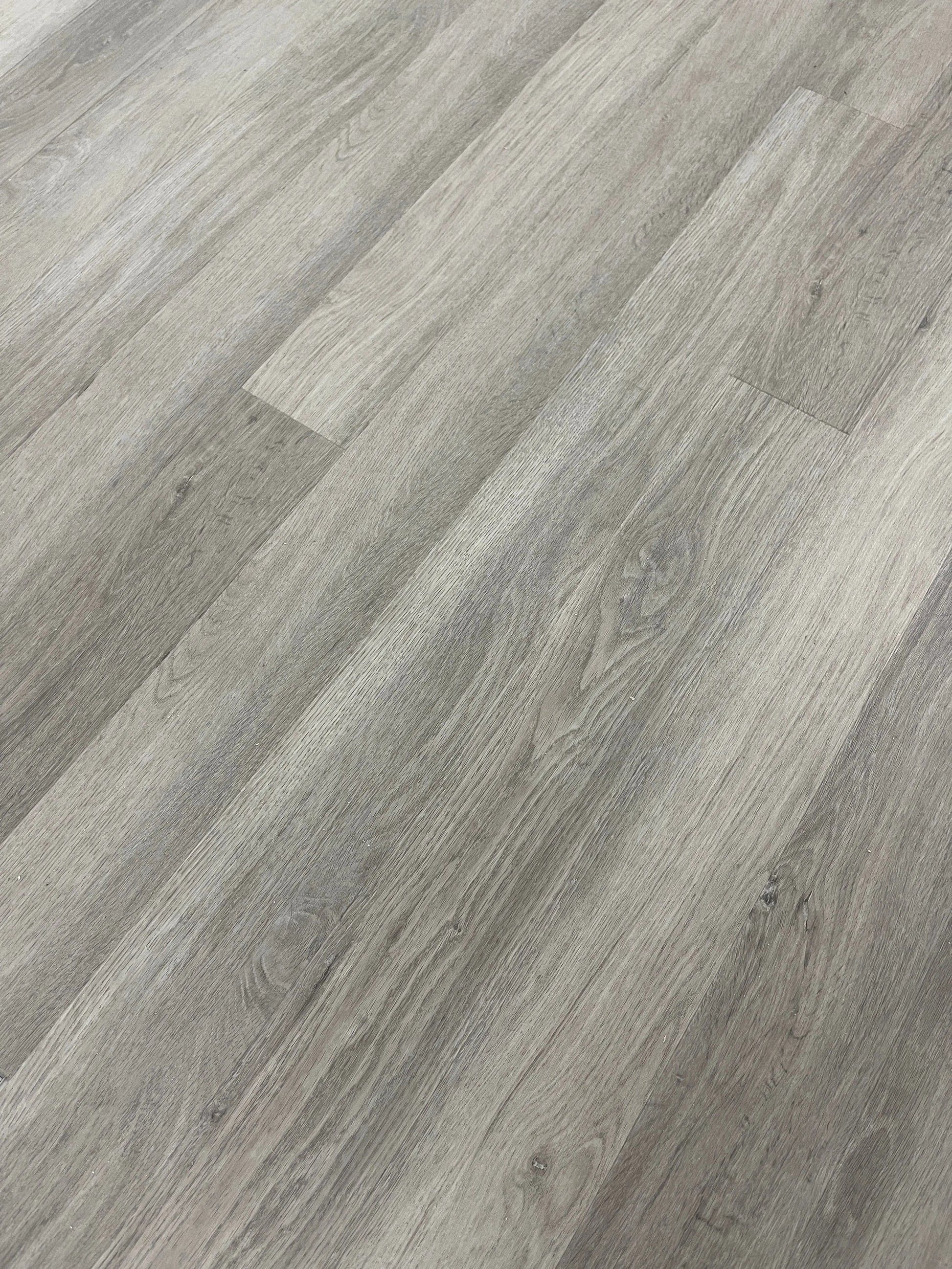 SPC033XP SUPERCore Xtreme Traditions Bay Breeze 8mm x 4.5" x 72" Waterproof Rigid SPC Plank (15.15 sf/ctn) - Coming Soon supercorefloors