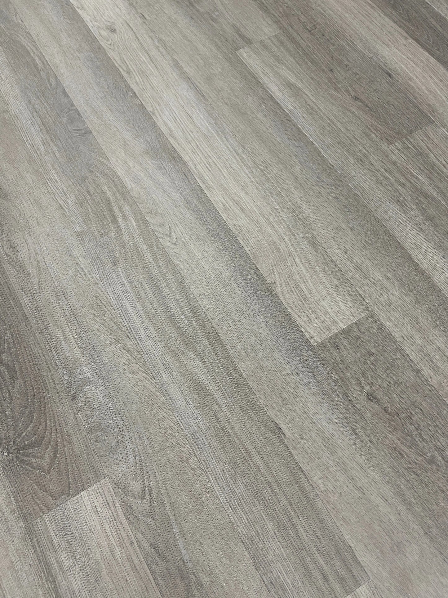 SPC033XP SUPERCore Xtreme Traditions Bay Breeze 8mm x 4.5" x 72" Waterproof Rigid SPC Plank (15.15 sf/ctn) - Coming Soon supercorefloors