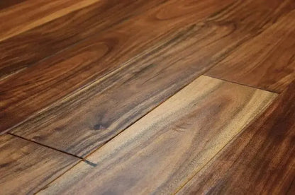 Acacia Natural 9/16 x 4-3/4" Hand Scraped Small Leaf Engineered Hardwood Flooring - 28.3 sqft/ctn Elk Mountain