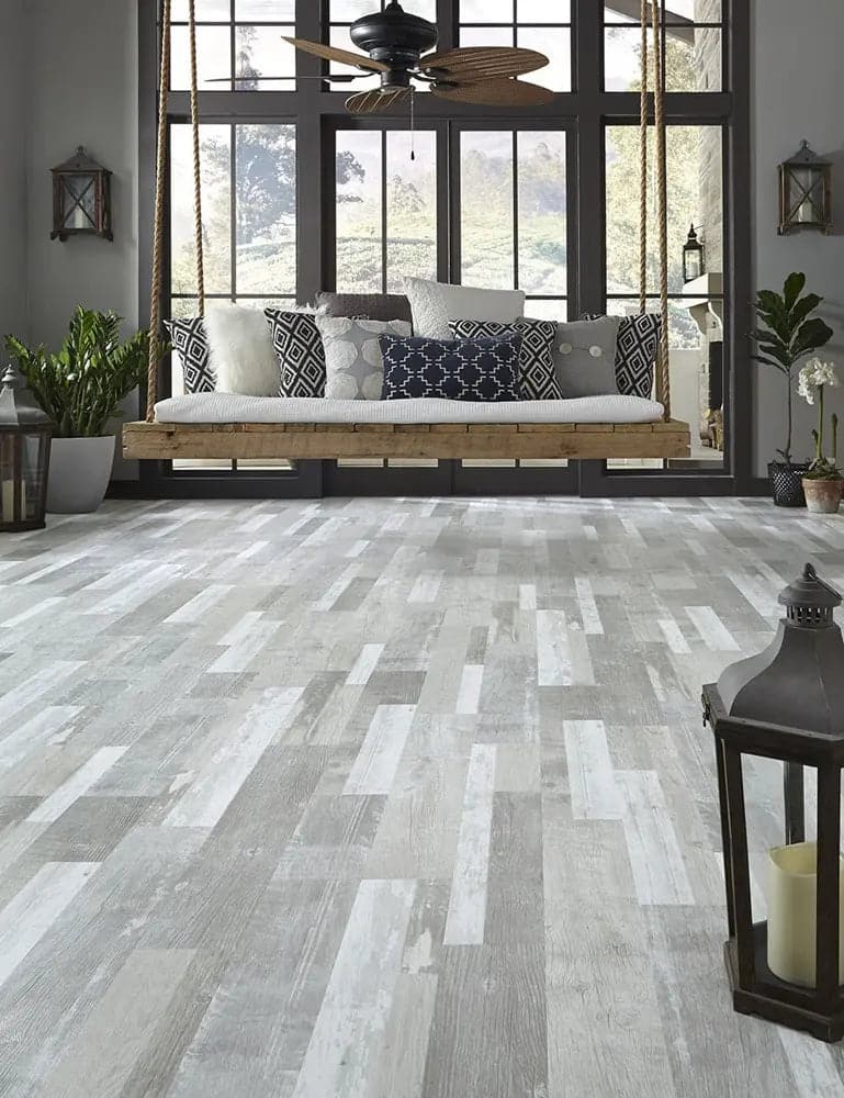 Adura Max Apex Chart House Shiplap Vinyl Plank Flooring APX051 (20.55 sqft/ctn) Mannington