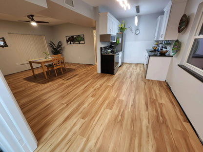 SUPERCore Chattanooga Hickory Waterproof Rigid Plank Flooring supercorefloors