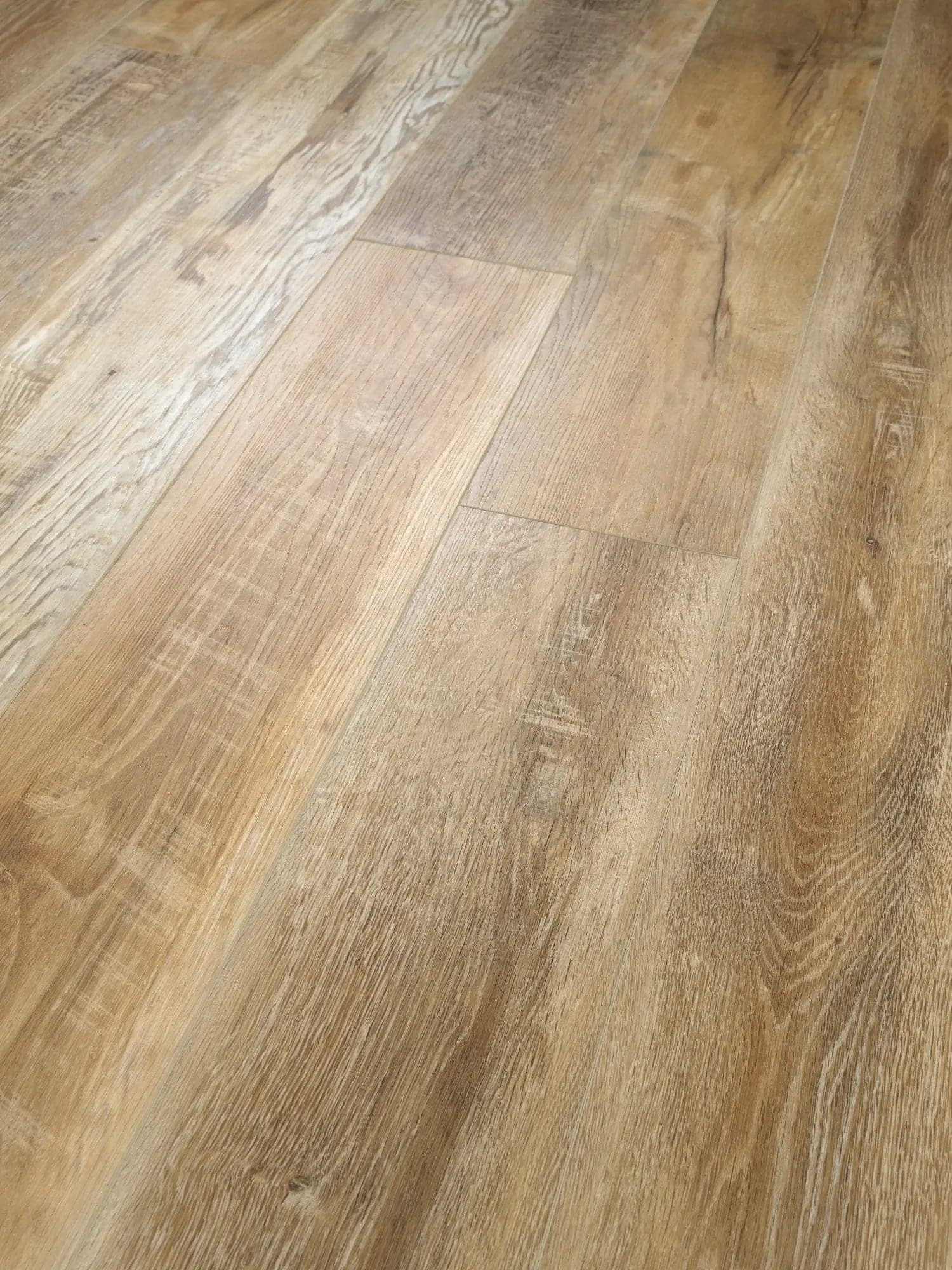 SUPERCore Elaine's Reclaimed Oak Waterproof Rigid Plank Flooring supercorefloors