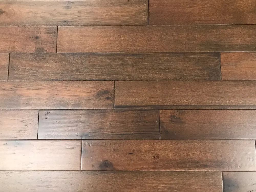Sawmill Hickory Grizzly 3/4 x 4-3/4" Wire Brushed Solid Hardwood Flooring - 23 sqft/ctn Elk Mountain